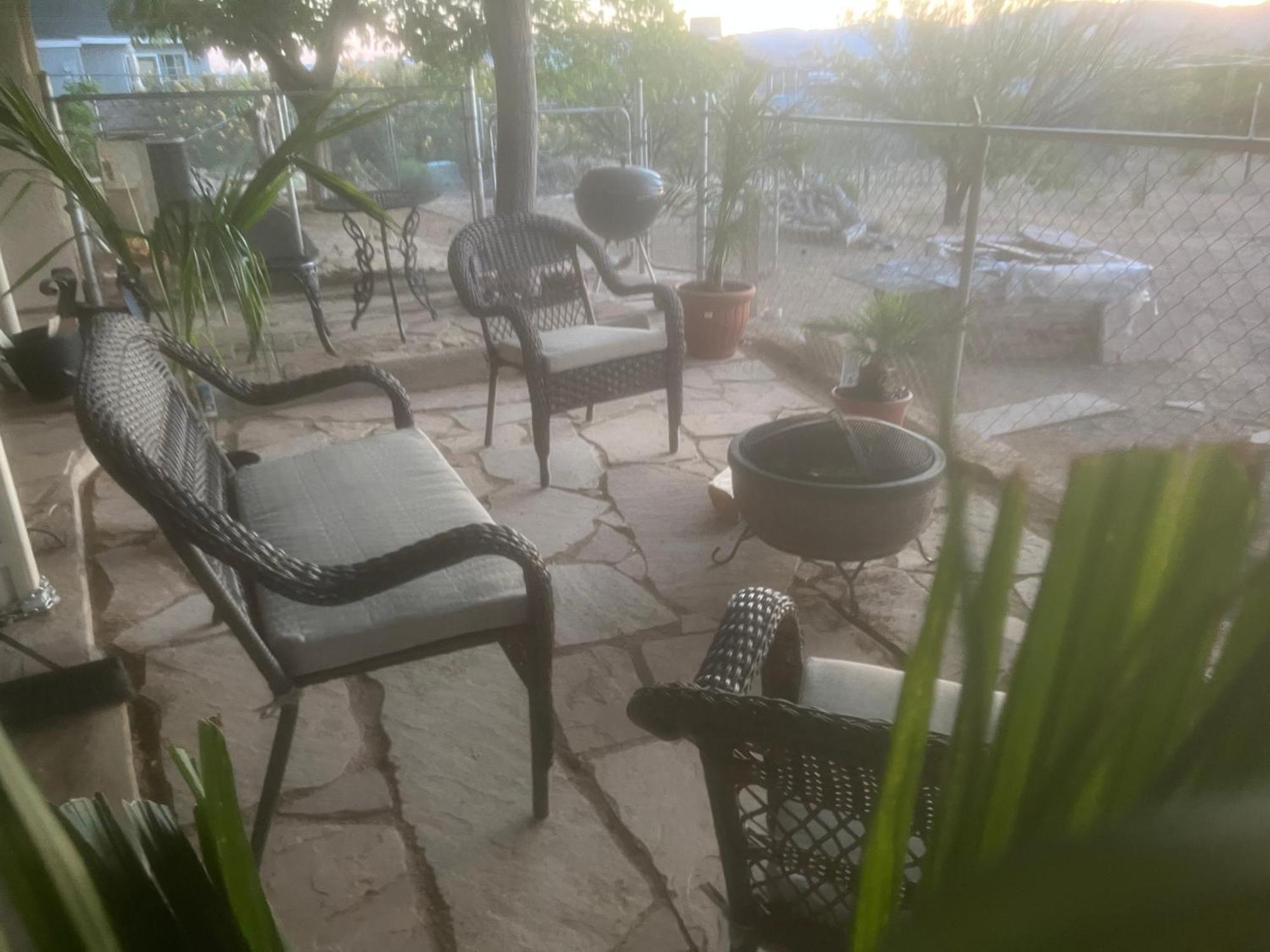 The Triple Palms Villa Kingman Exterior photo